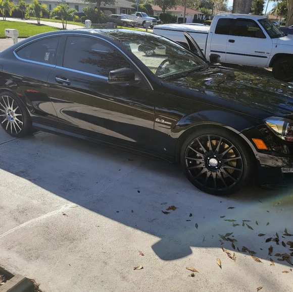 Car - Picture 2 of 10